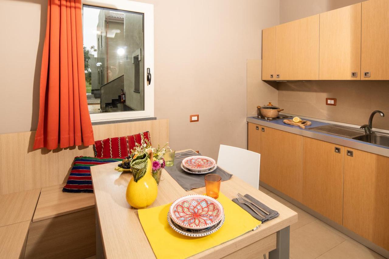 Le Residenze Archimede Aparthotel Syracuse Exterior photo